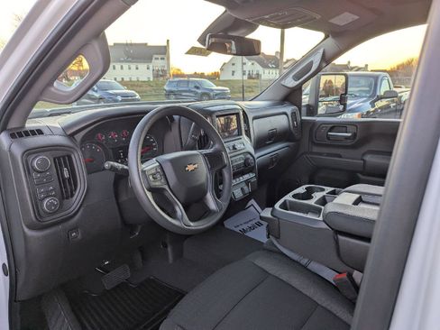 New 2026 Chevrolet Silverado 2500 Custom w/ Custom Value Package image 25