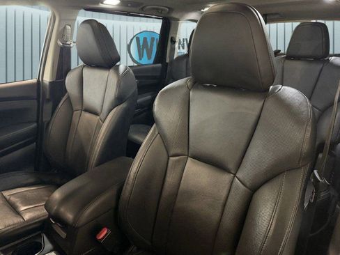 Used 2024 Subaru Ascent Limited w/ Technology Package image 22