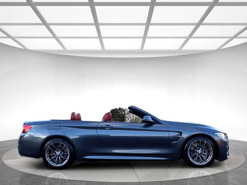 Used 2015 BMW M4 Convertible image 4