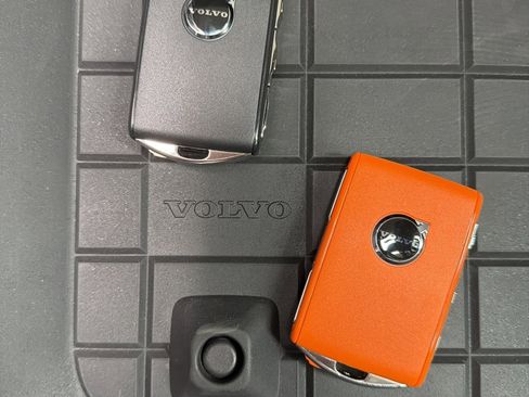 New 2026 Volvo XC40 B5 Plus w/ Protection Package Premier image 30