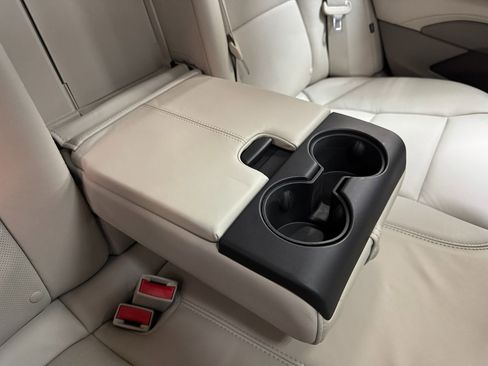 Used 2013 Cadillac XTS Platinum image 54