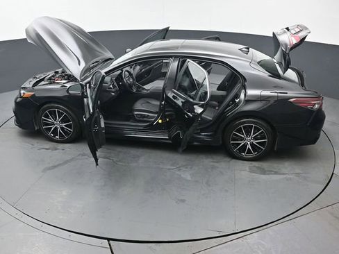 Used 2023 Toyota Camry SE w/ Cold Weather Package AWD/4WD image 47
