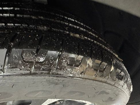 New 2026 Lincoln Nautilus Premier w/ Equipment Group 102A image 12