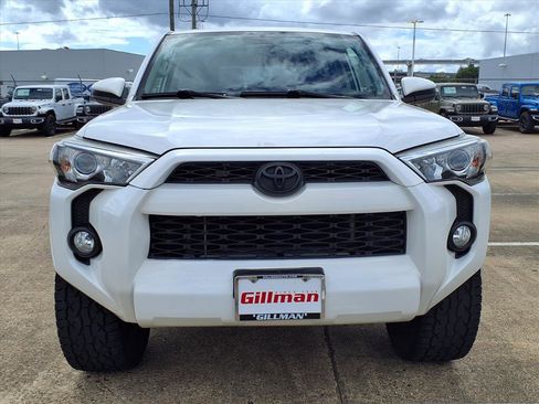 Used 2019 Toyota 4Runner SR5 image 19