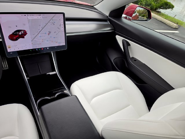 Used 2020 Tesla Model 3 Performance AWD/4WD image 31