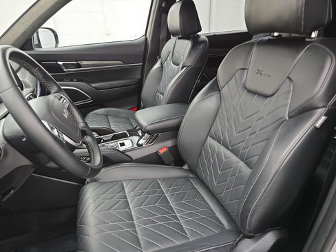 Used 2025 Kia Telluride SX Prestige X-Line image 16