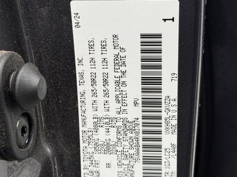 Used 2024 Toyota Sequoia Capstone image 35