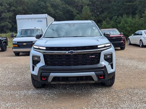 New 2026 Chevrolet Traverse Z71 w/ Enhanced Driving Package image 6