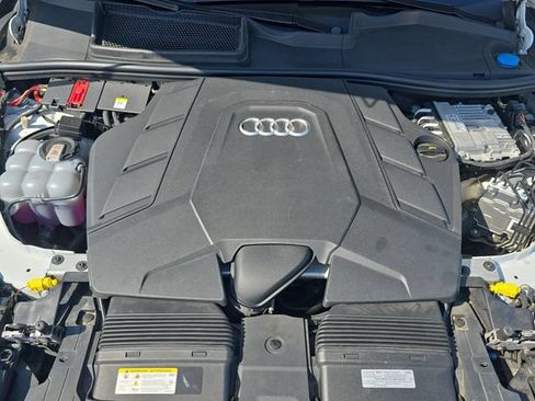 Used 2023 Audi Q7 3.0T Premium Plus AWD/4WD image 35