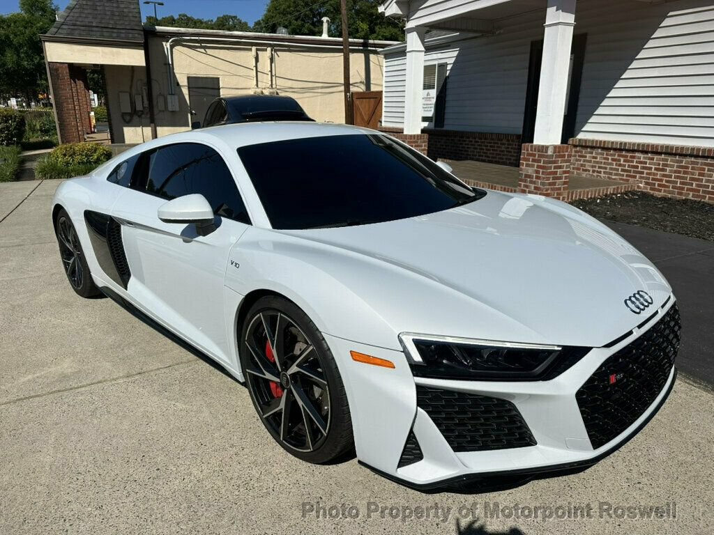 Used 2023 Audi R8 V10 performance RWD image 2