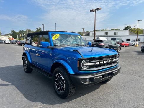 Used 2023 Ford Bronco Outer Banks image 20