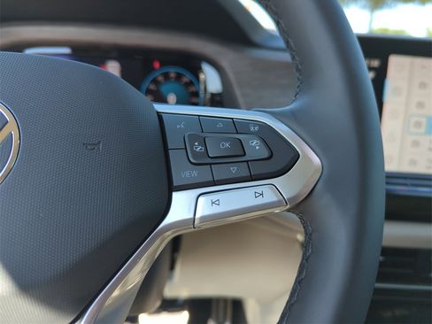 New 2026 Volkswagen Atlas SEL Premium R-Line image 39