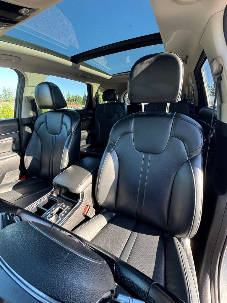 Used 2021 Kia Sorento SX AWD/4WD image 36