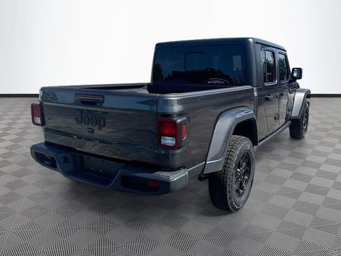 Used 2021 Jeep Gladiator Sport AWD/4WD image 6