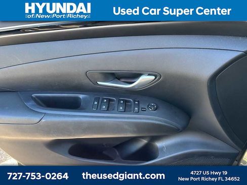 Used 2023 Hyundai Tucson SEL FWD image 9