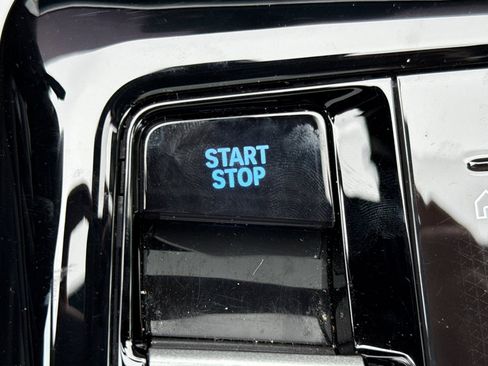 Used 2024 BMW i5 M60 w/ Premium Package image 27