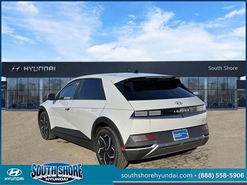 Certified 2023 Hyundai Ioniq 5 SEL w/ Cargo Package image 8