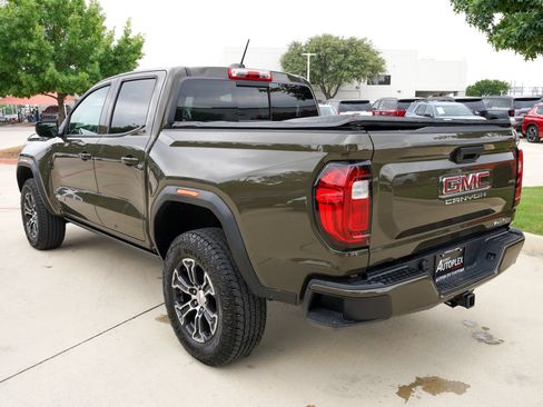 Used 2024 GMC Canyon AT4 AWD/4WD image 5