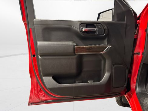 Used 2019 Chevrolet Silverado 1500 LT w/ All-Star Edition image 15