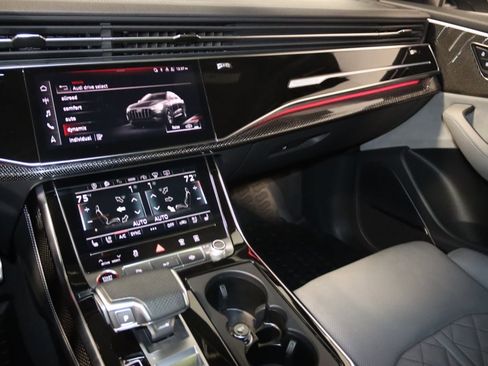 Used 2023 Audi SQ8 Prestige image 54