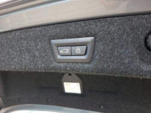 Used 2023 BMW 530e xDrive w/ Premium Package AWD/4WD image 32