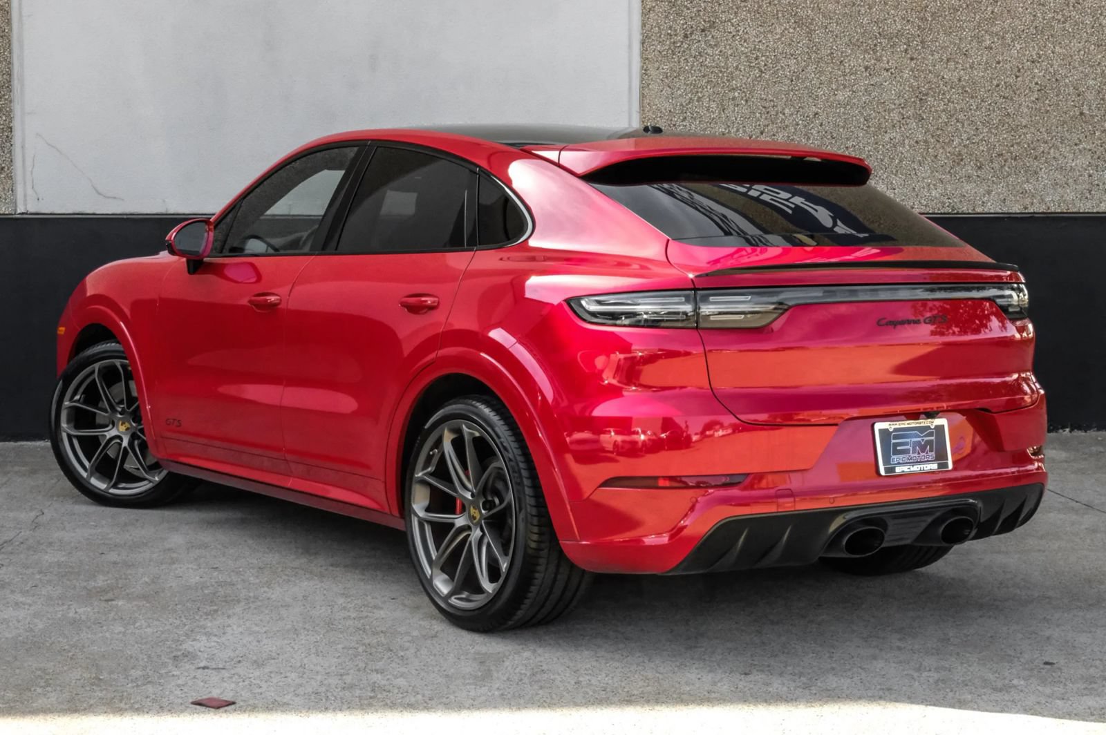 Used 2022 Porsche Cayenne GTS AWD/4WD image 8