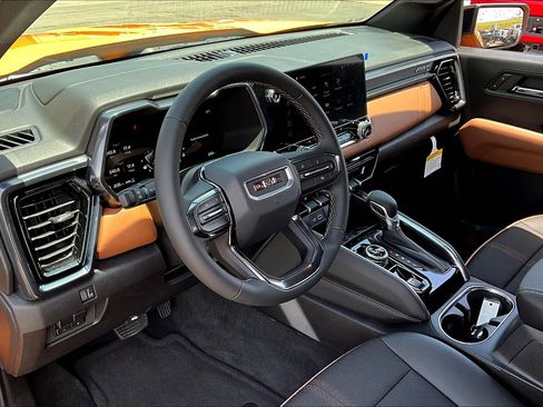 New 2025 GMC Canyon AT4 image 6