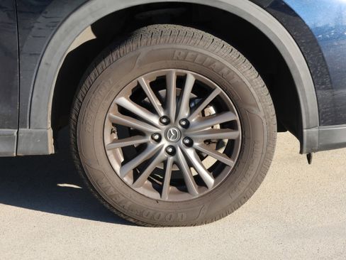 Used 2020 MAZDA CX-5 Touring image 11