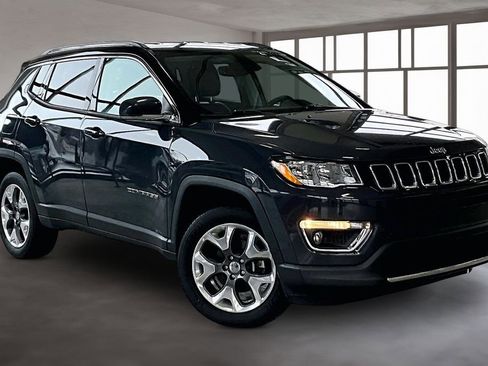 Used 2018 Jeep Compass Limited w/ Trailer Tow Group image 13