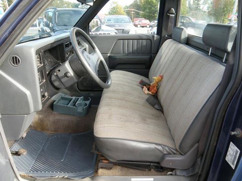 Used 1991 Dodge Dakota Reg. Cab 8-ft. Bed 2WD image 9