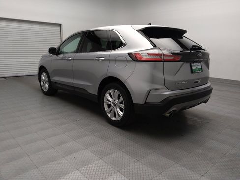 Used 2022 Ford Edge Titanium w/ Equipment Group 301A image 5