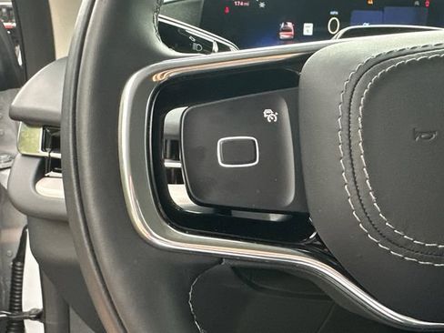 New 2026 Lincoln Navigator Reserve AWD/4WD image 24