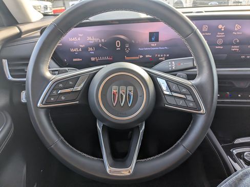 Used 2024 Buick Envision Preferred image 19