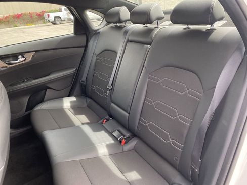 Used 2023 Kia Forte GT-Line w/ GT-Line Technology Package FWD image 25