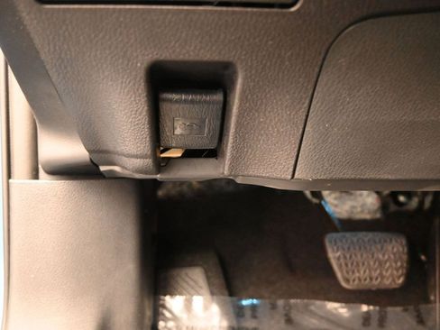Used 2023 Toyota Camry XSE w/ Navigation Package FWD image 18