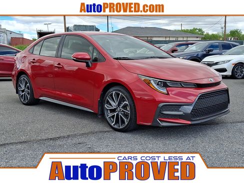 Used 2021 Toyota Corolla SE FWD image 1