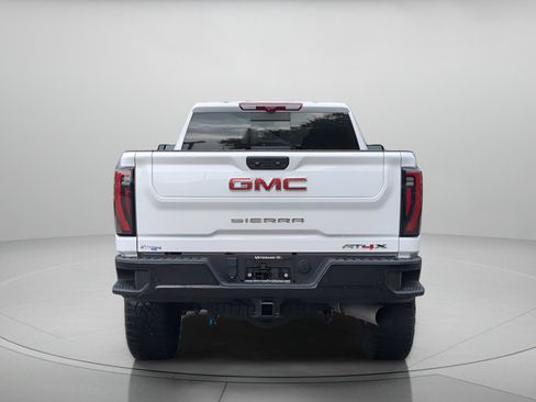 Used 2024 GMC Sierra 2500 AT4X AWD/4WD image 41