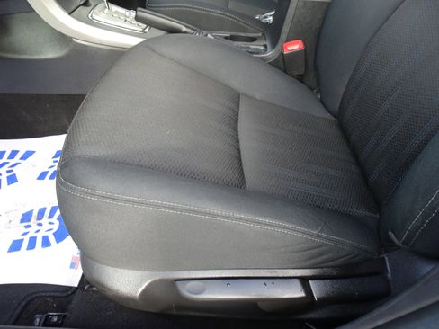 Used 2012 Toyota Corolla S image 9