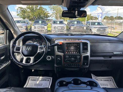 Used 2017 RAM 2500 Laramie w/ Convenience Group image 16