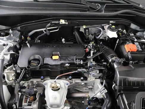 Certified 2026 Honda HR-V LX image 17