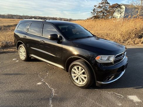Used 2019 Dodge Durango SXT image 11