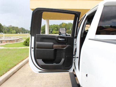 Used 2022 Chevrolet Silverado 2500 LT w/ Convenience Package AWD/4WD image 29