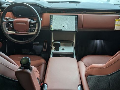 New 2026 Land Rover Range Rover SV AWD/4WD image 16