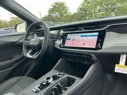 New 2026 Jeep Cherokee Laredo image 25