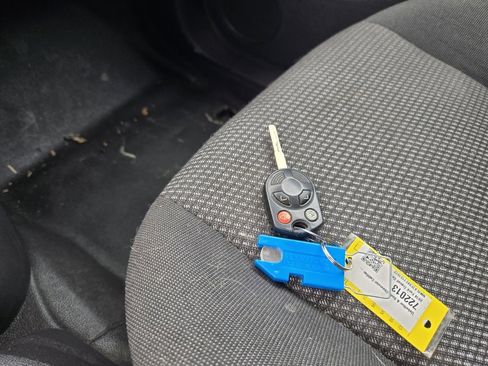 Used 2014 Ford Transit Connect XL image 19