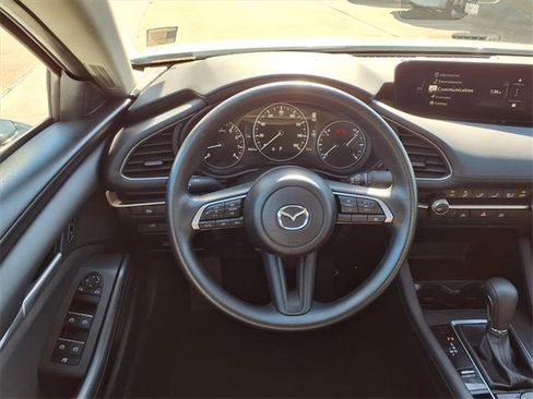 Used 2025 MAZDA MAZDA3 s image 15