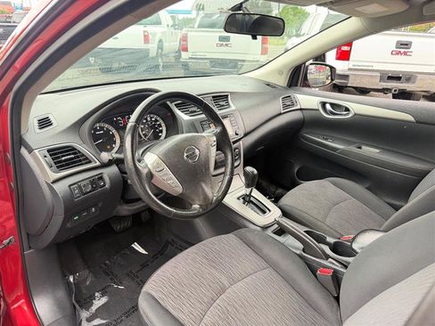 Used 2015 Nissan Sentra SV FWD image 12