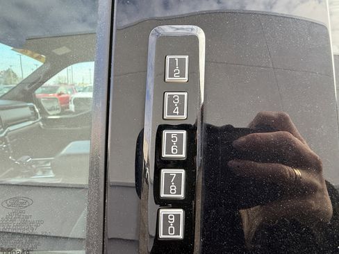 Used 2022 Ford F150 XLT w/ Equipment Group 302A High image 22