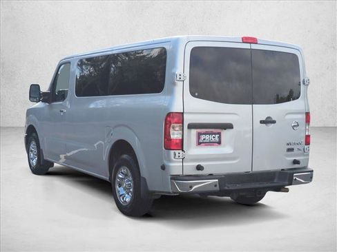 Used 2016 Nissan NV 3500 SL image 8