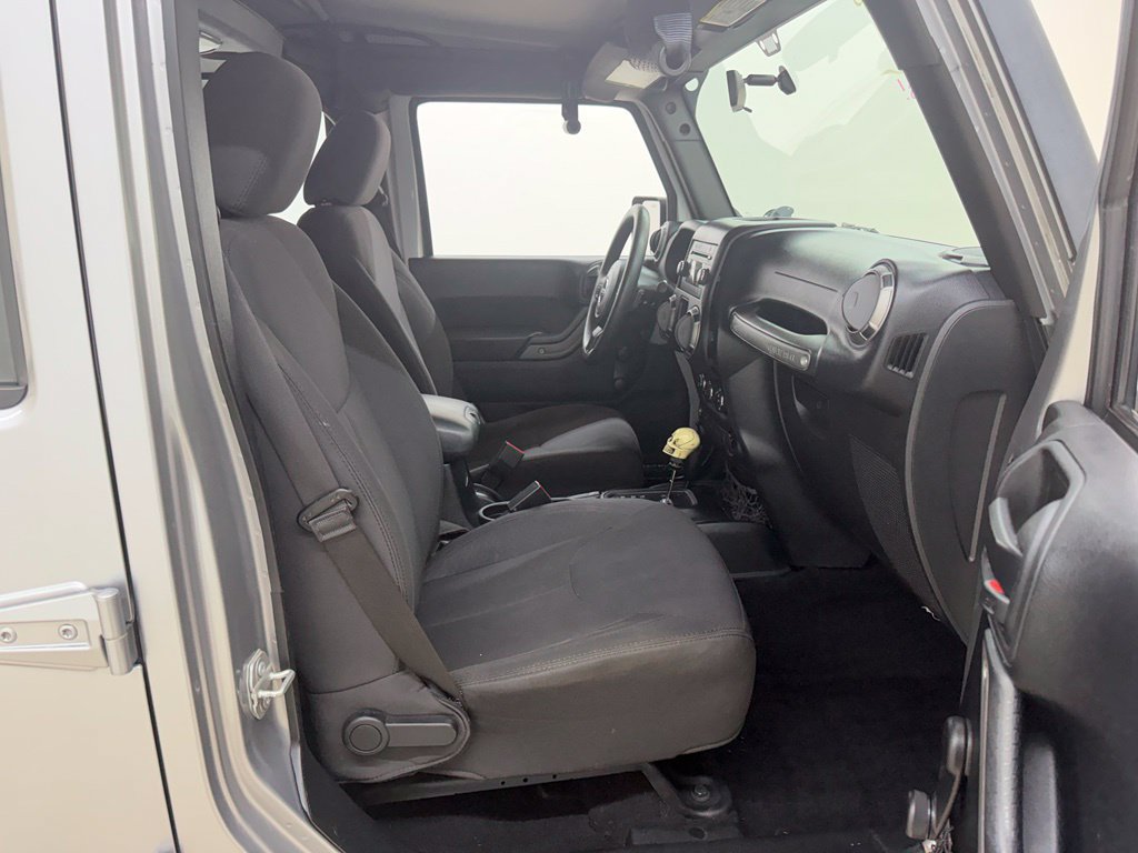Used 2017 Jeep Wrangler Unlimited Sport AWD/4WD image 8